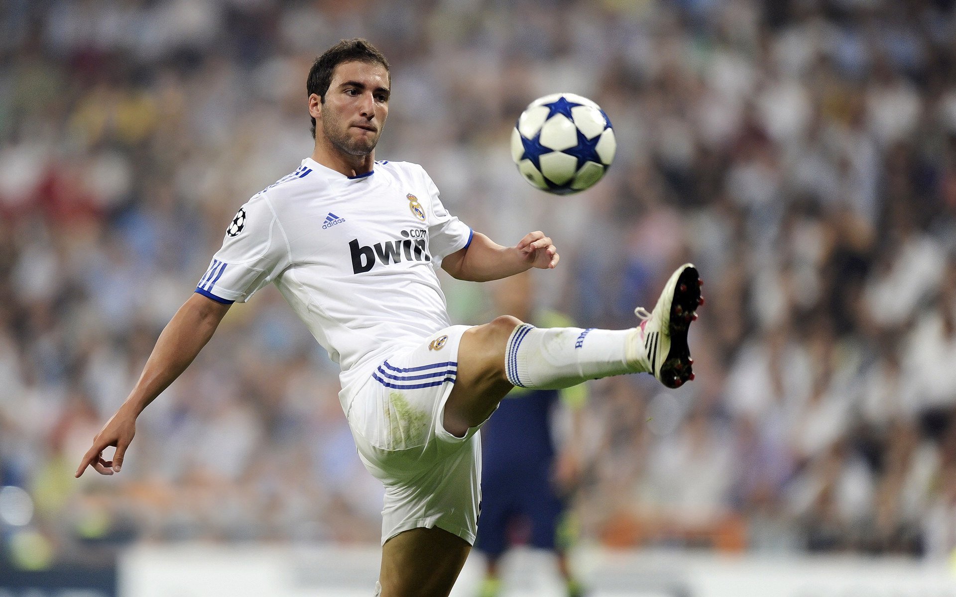 大坂直美重要时刻大比分获胜，MAD带队取胜！赢得满堂喝彩